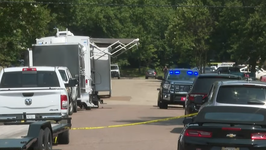 Driver shot by deputy after dragging officer with car during stop ...