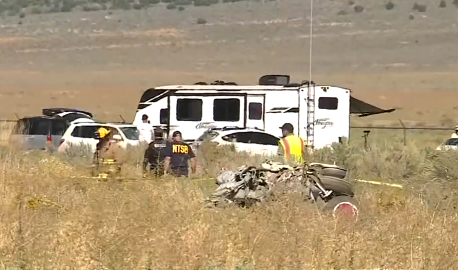 Two Pilots Killed in LaGuardia Crash Were Early in Aviation Careers