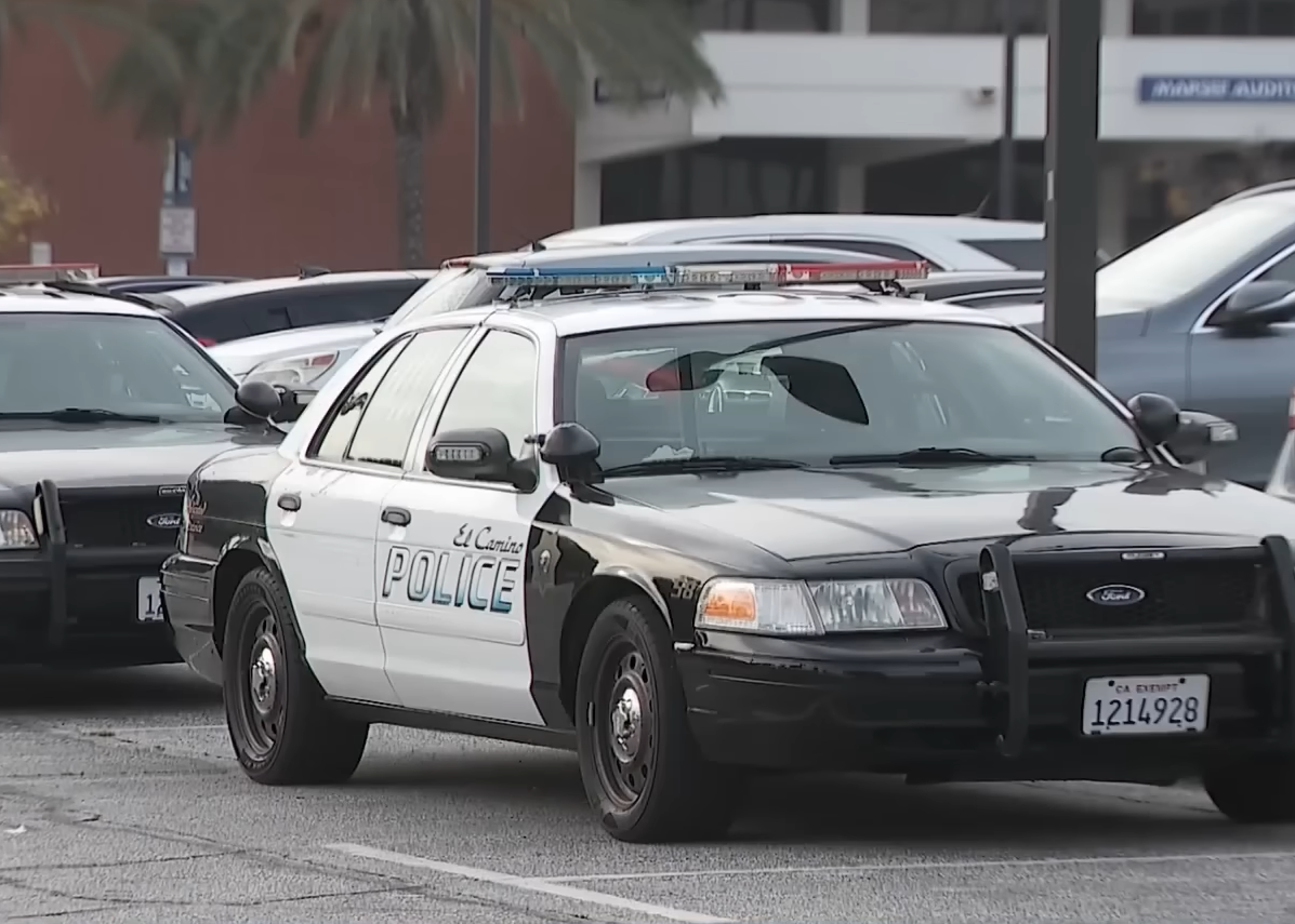 Woman killed in violent sledgehammer attack Absolute News