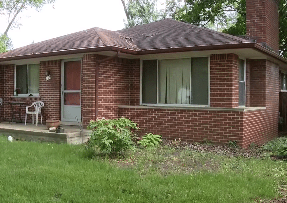 Grandma's body found buried in her own backyard - Absolute News