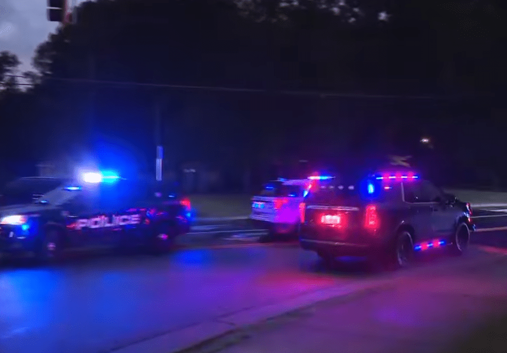 Man shot to death in cemetery during argument - Absolute News