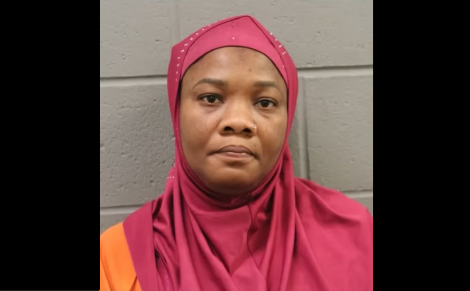 Mother charged with murder after daughter dies in hot car - Absolute News