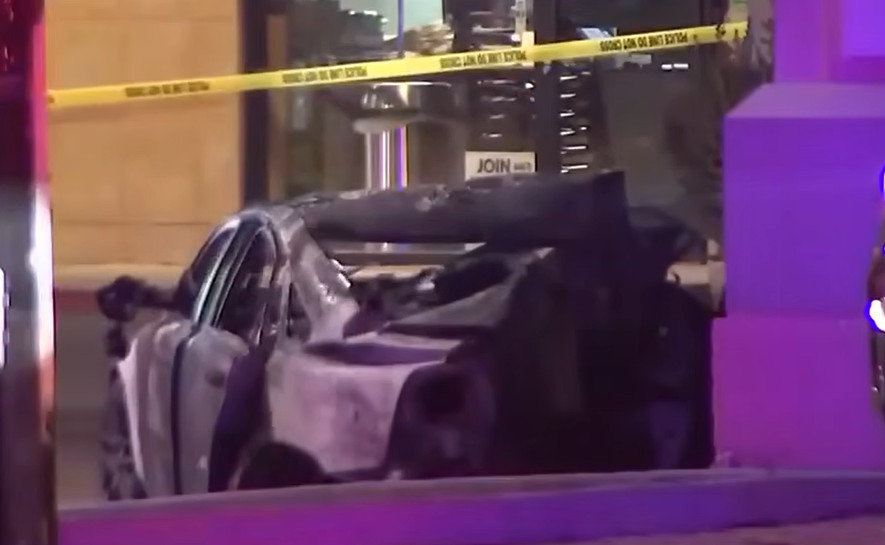 Teen and driver killed; eight injured in fiery crash - Absolute News